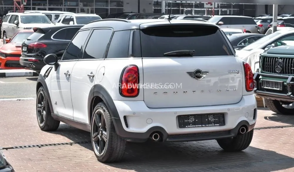 Mini Countryman 2016 for Sale in Dubai Image-14