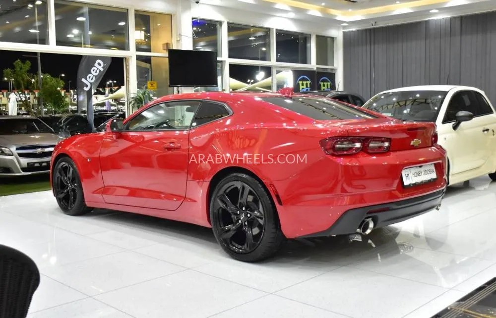 Chevrolet Camaro 2020 for Sale in Dubai Image-7