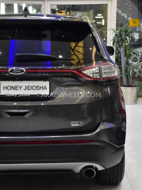 Ford Edge 2018 for Sale in Dubai Image-9