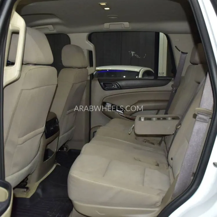 GMC Yukon 2019 for Sale in Dubai Image-18