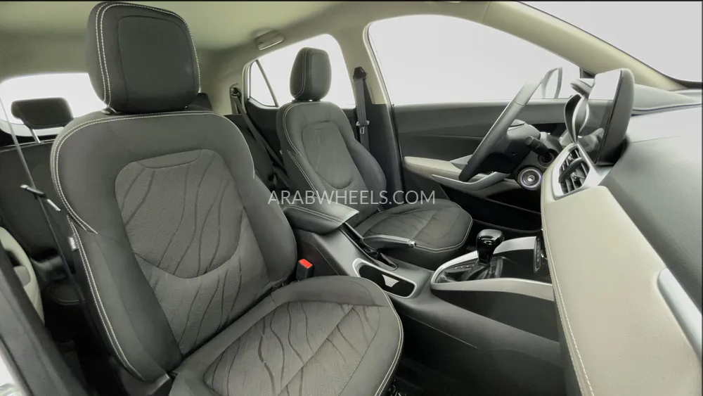 Chevrolet Groove 2023 for Sale in Dubai Image-23