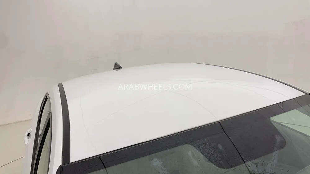 هيونداي إلنترا 2022 for Sale in دبي Image-11