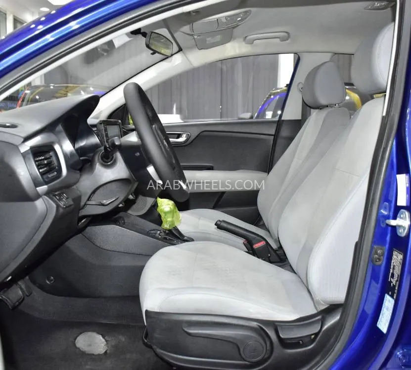 كيا ريو 2020 for Sale in دبي Image-10