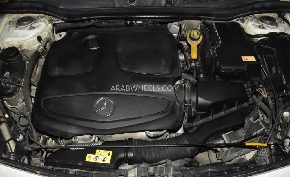 Mercedes Benz A Class 2016 for Sale in Dubai Image-17