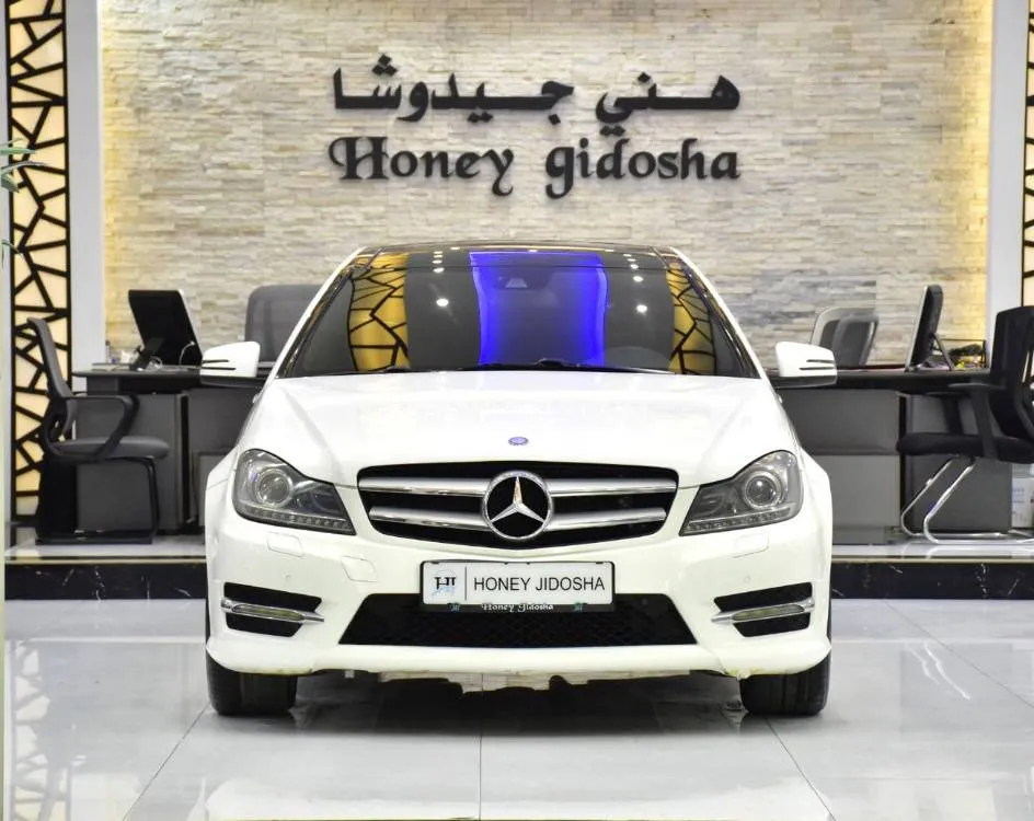 Mercedes Benz C Class 2015 for Sale in Dubai Image-2