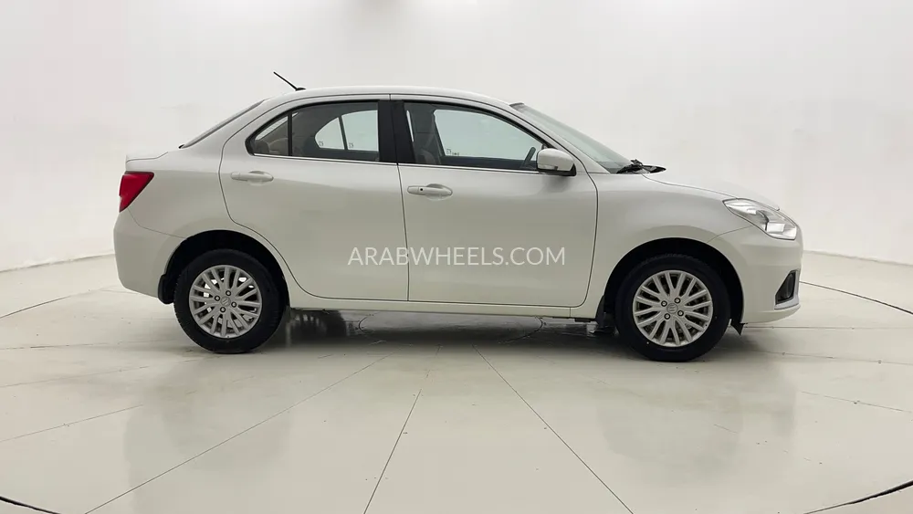 Suzuki Dzire 2022 for Sale in Dubai Image-2