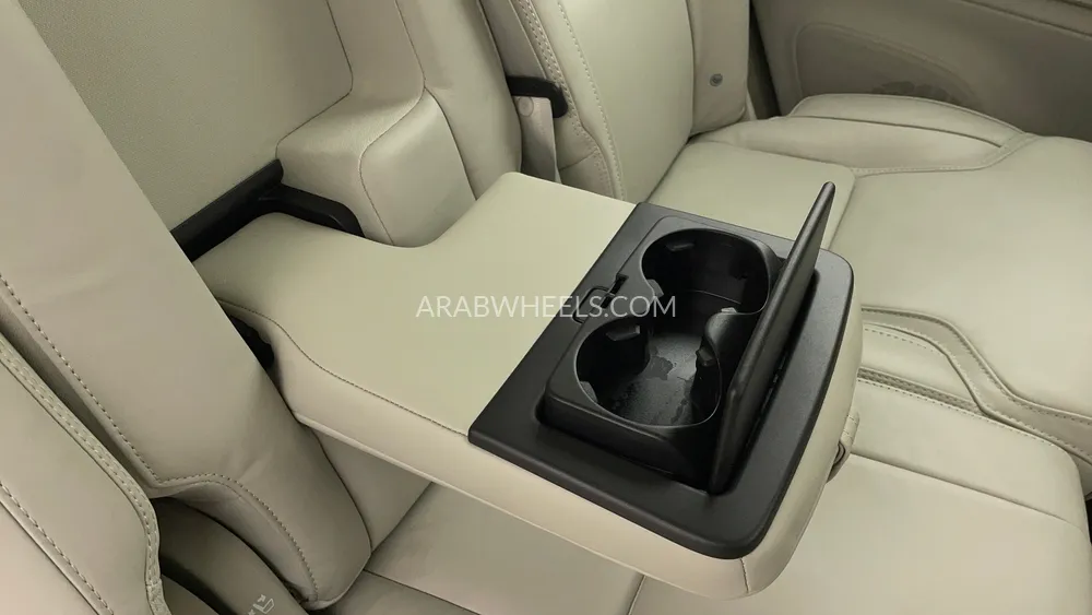 Volvo XC90 2023 for Sale in Dubai Image-43