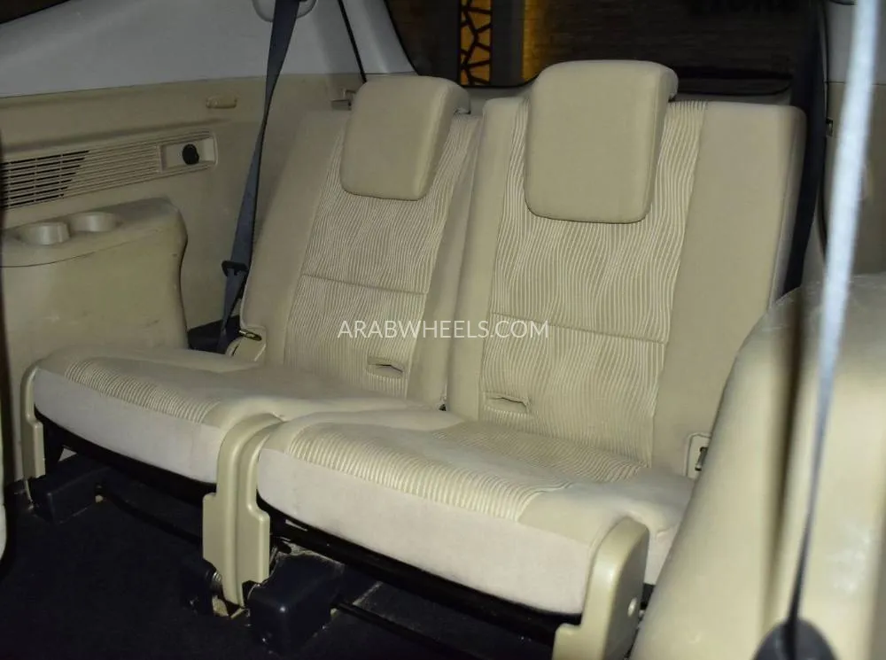 Mitsubishi Montero Sport 2016 for Sale in Dubai Image-16