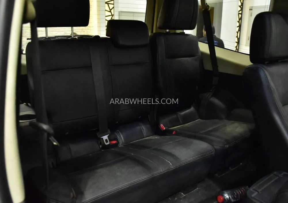 Mitsubishi Pajero 2018 for Sale in Dubai Image-16