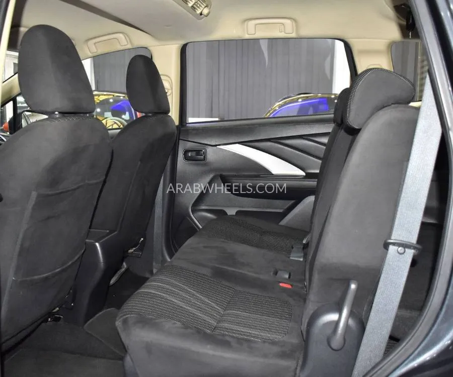 Mitsubishi Xpander 2022 for Sale in Dubai Image-16
