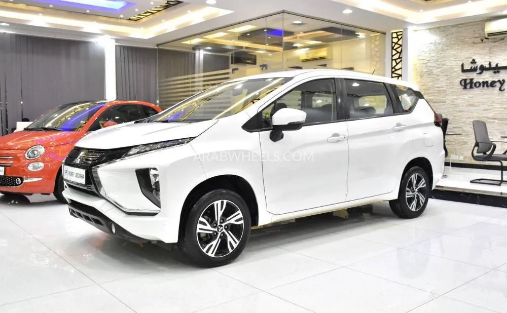 Mitsubishi Xpander 2022 for Sale in Dubai Image-3