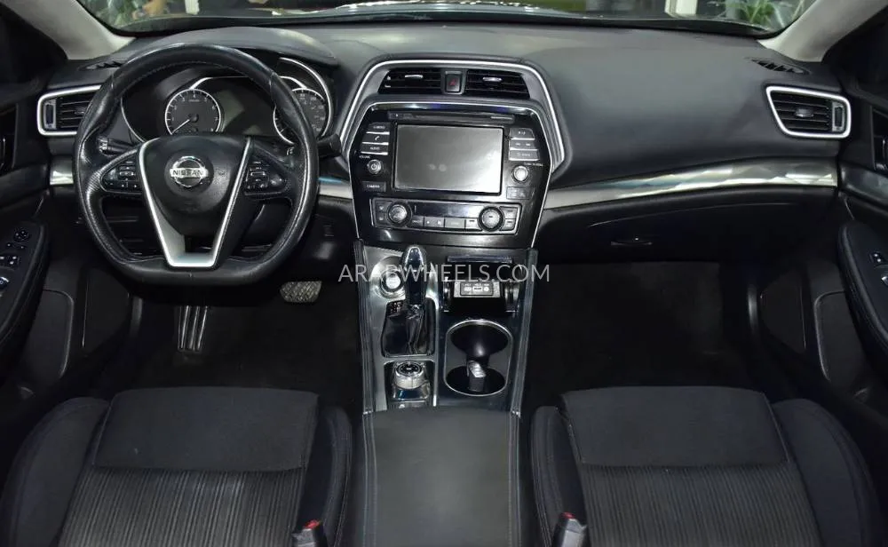 Nissan Maxima 2019 for Sale in Dubai Image-11
