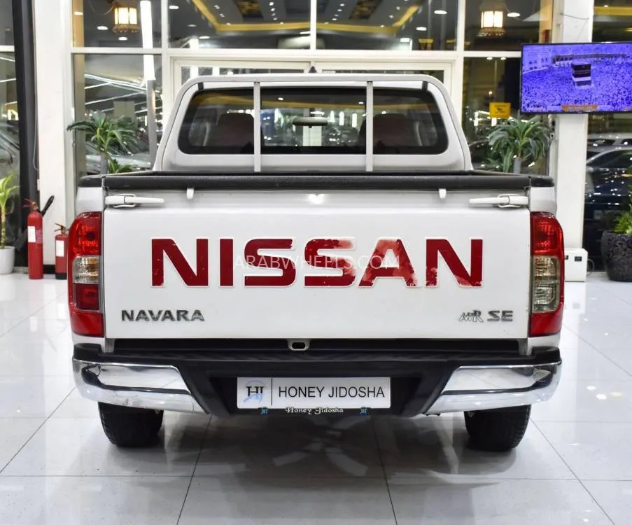 Nissan Navara 2019 for Sale in Dubai Image-5