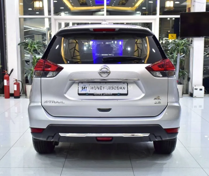 Nissan X-Trail 2021 for Sale in Dubai Image-5