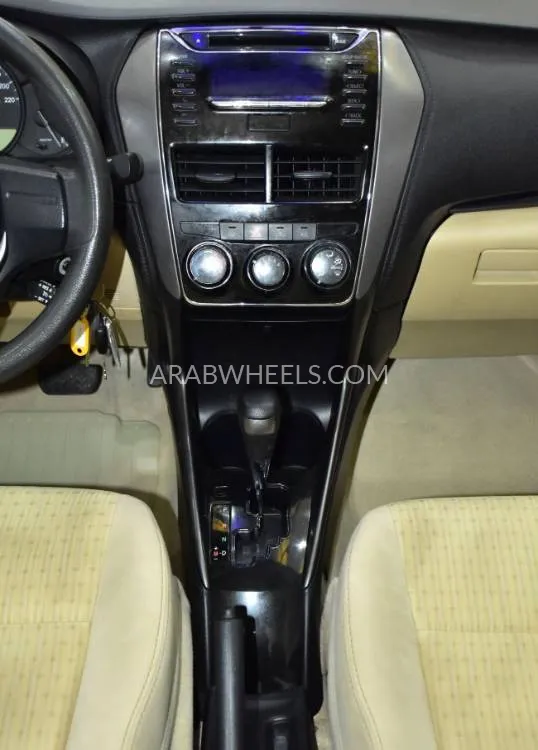 Toyota Yaris 2022 for Sale in Dubai Image-14