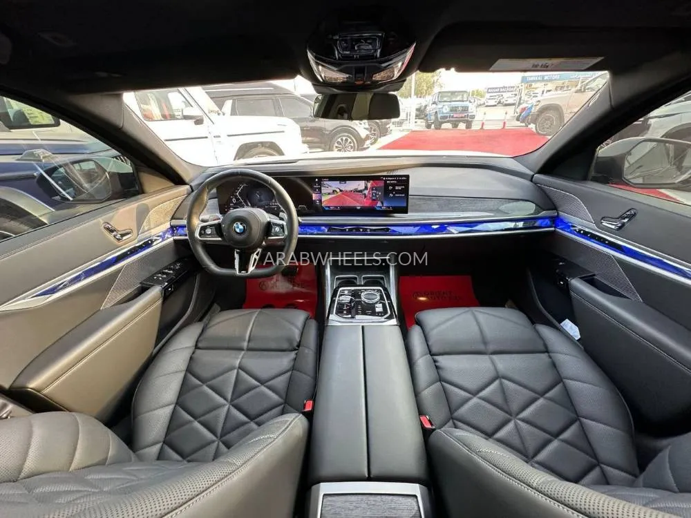 BMW 7 series 2023 for Sale in Dubai Image-10