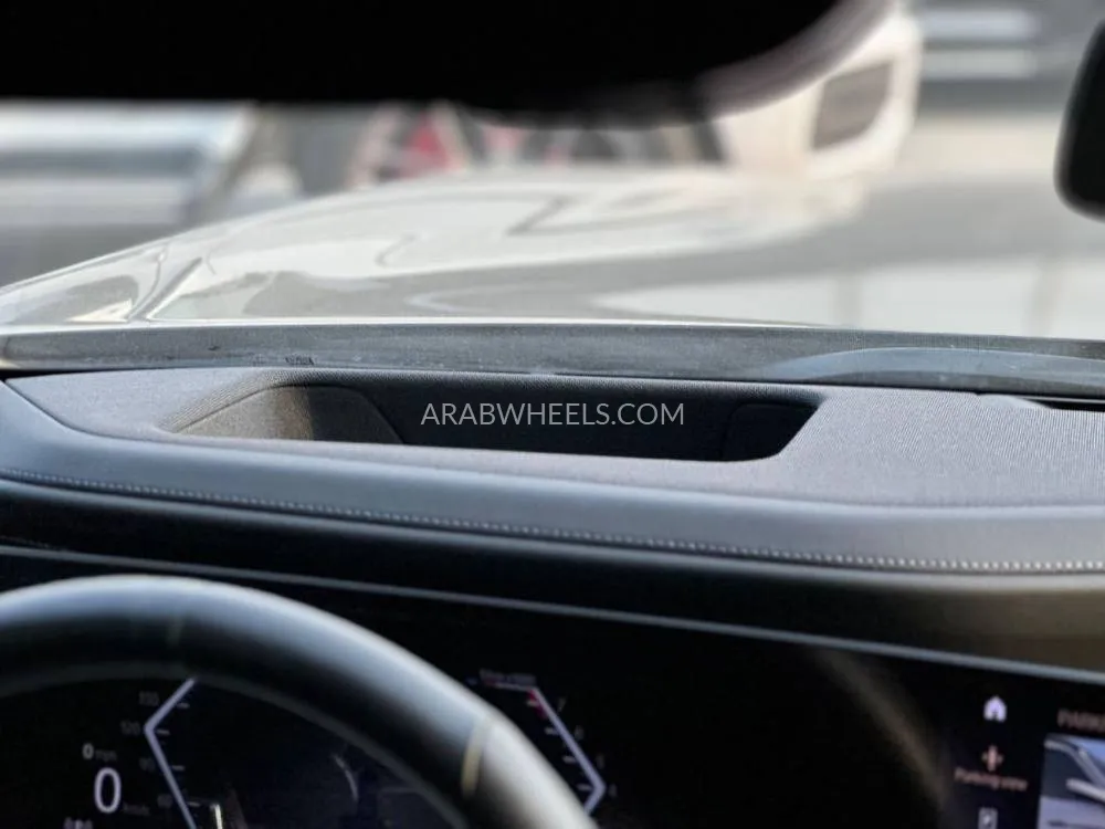 BMW 7 series 2023 for Sale in Dubai Image-14