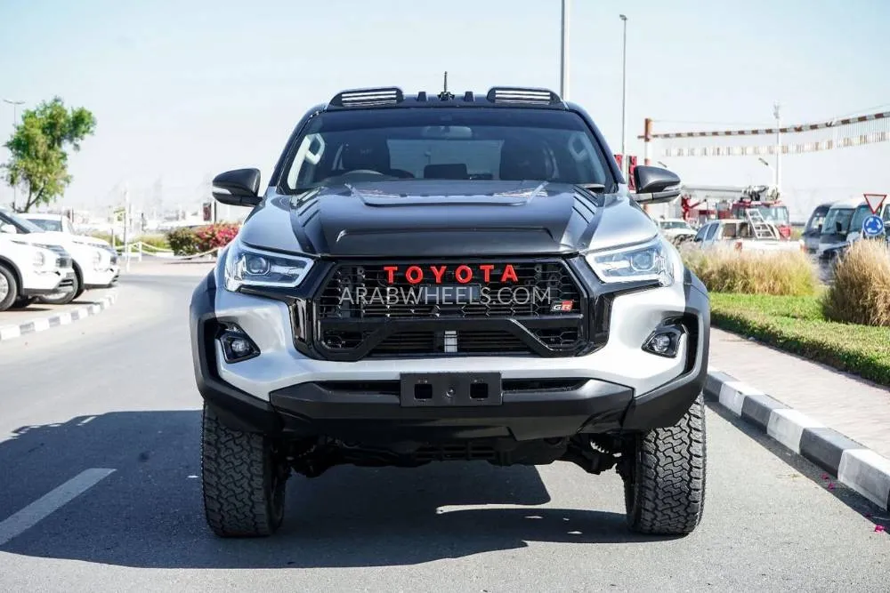 تويوتا هايلوكس 2018 for Sale in دبي Image-2