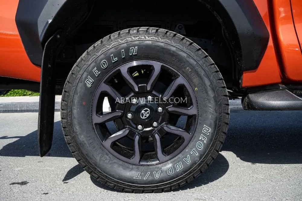 تويوتا هايلوكس 2024 for Sale in دبي Image-9