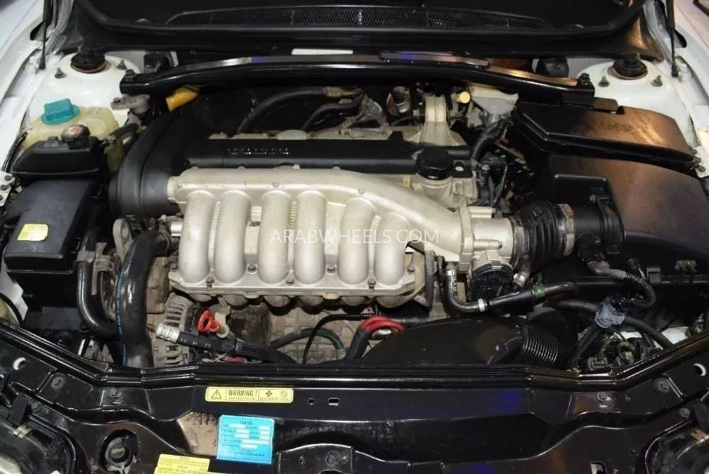 Volvo S80 2004 for Sale in Dubai Image-19