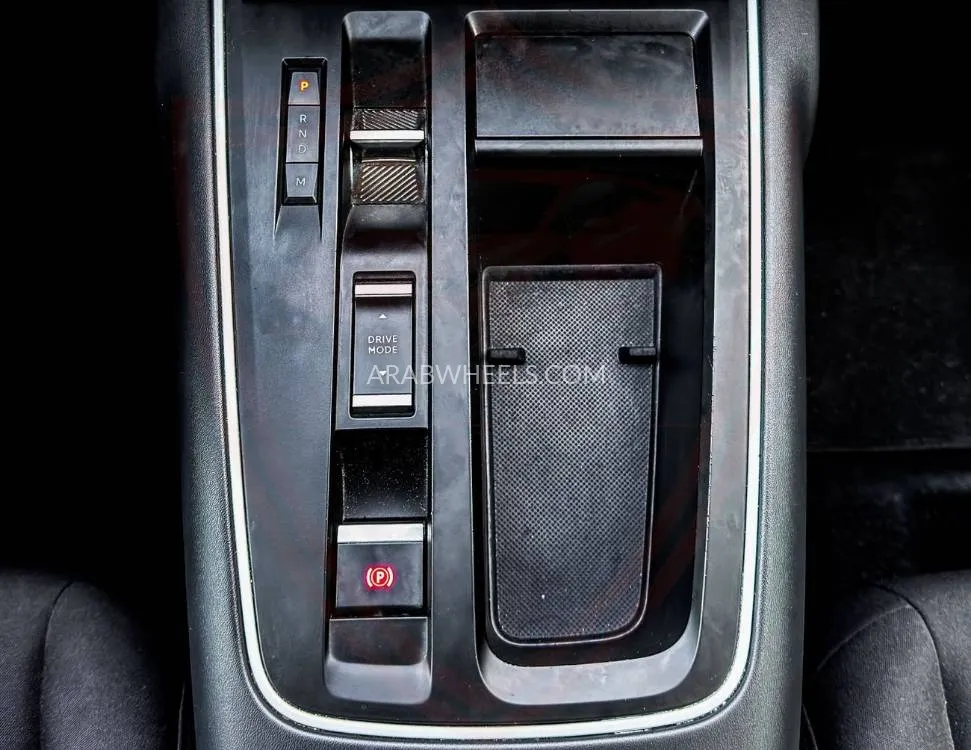 Citroen C5 Aircross 2023 for Sale in Sharjah Image-18