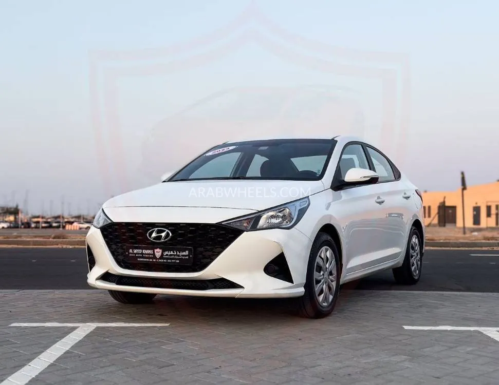Hyundai Accent 2023 for Sale in Sharjah Image-3