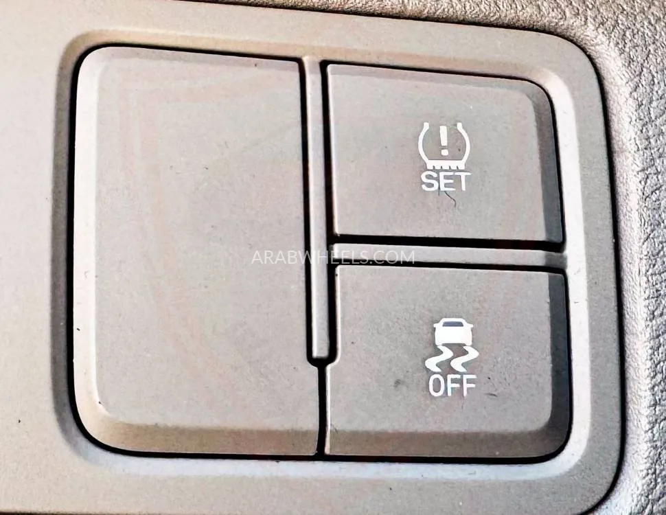 Hyundai Accent 2023 for Sale in Sharjah Image-16