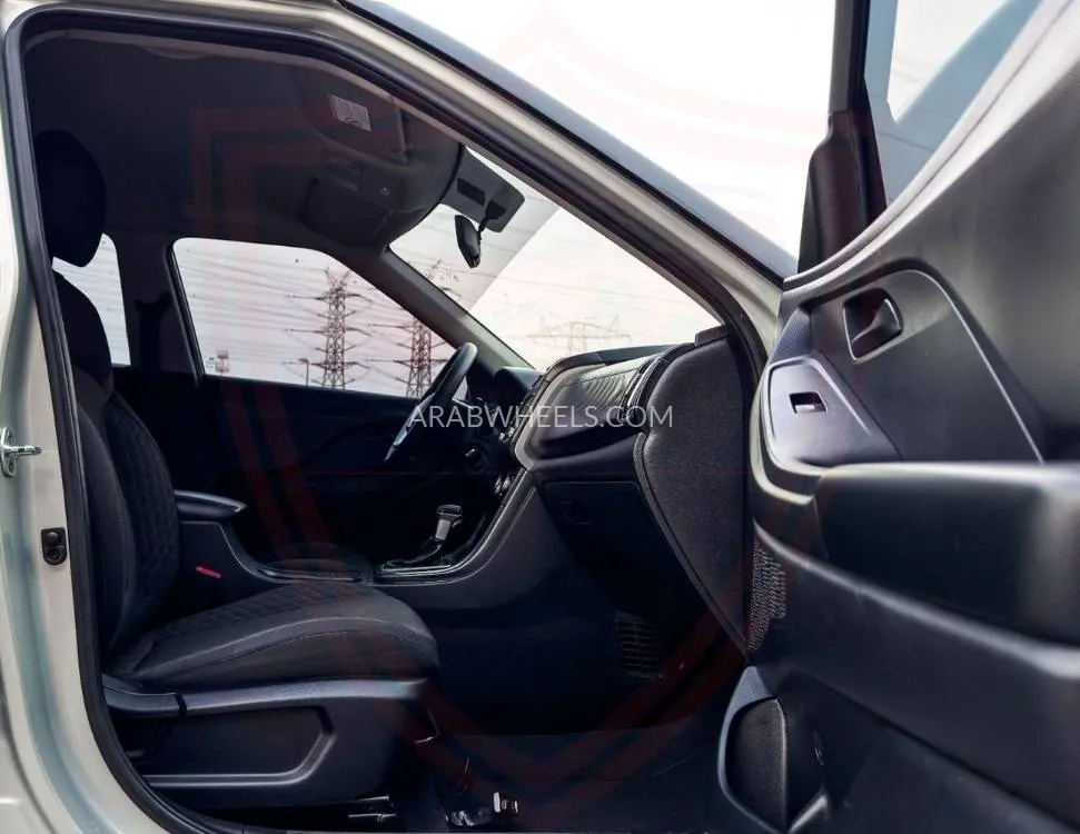 Hyundai Creta 2023 for Sale in Sharjah Image-9