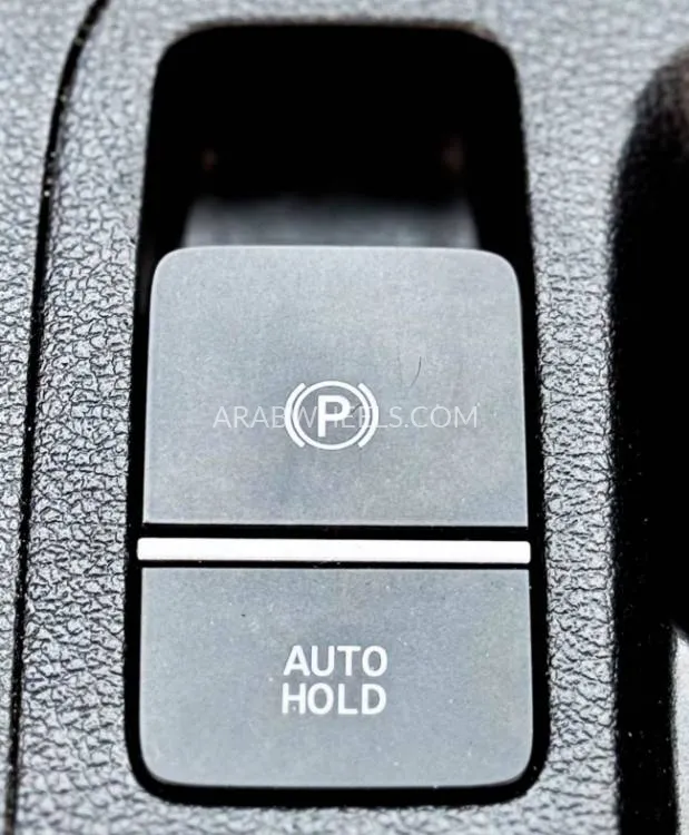 Hyundai Creta 2023 for Sale in Sharjah Image-16