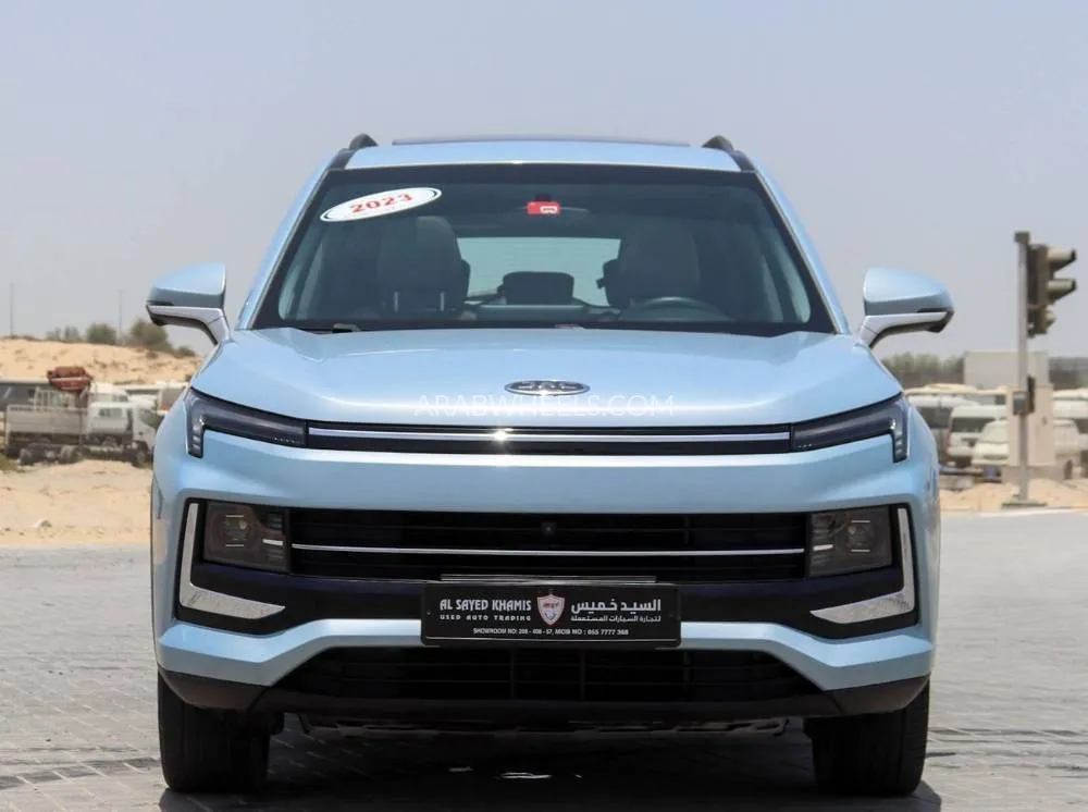 JAC JS4 2023 for Sale in Sharjah Image-2