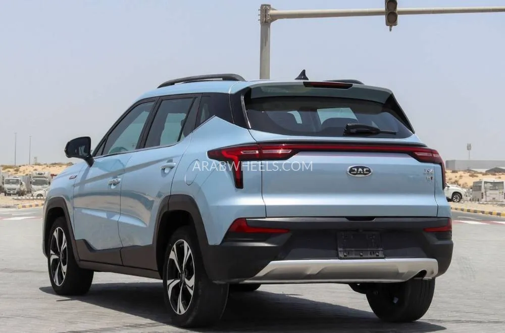 JAC JS4 2023 for Sale in Sharjah Image-4