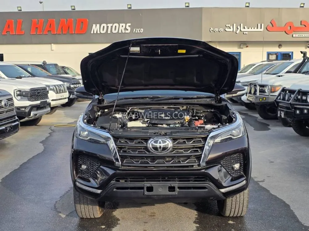 Toyota Fortuner 2024 for Sale in Dubai Image-3