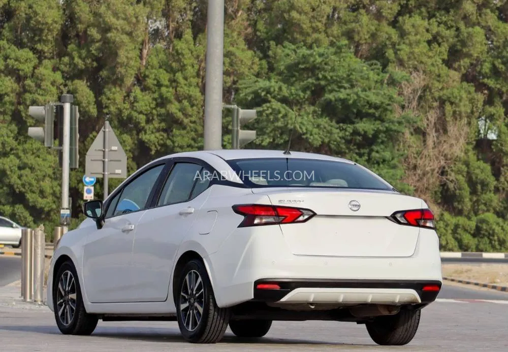 Nissan Sunny 2022 for Sale in Sharjah Image-4