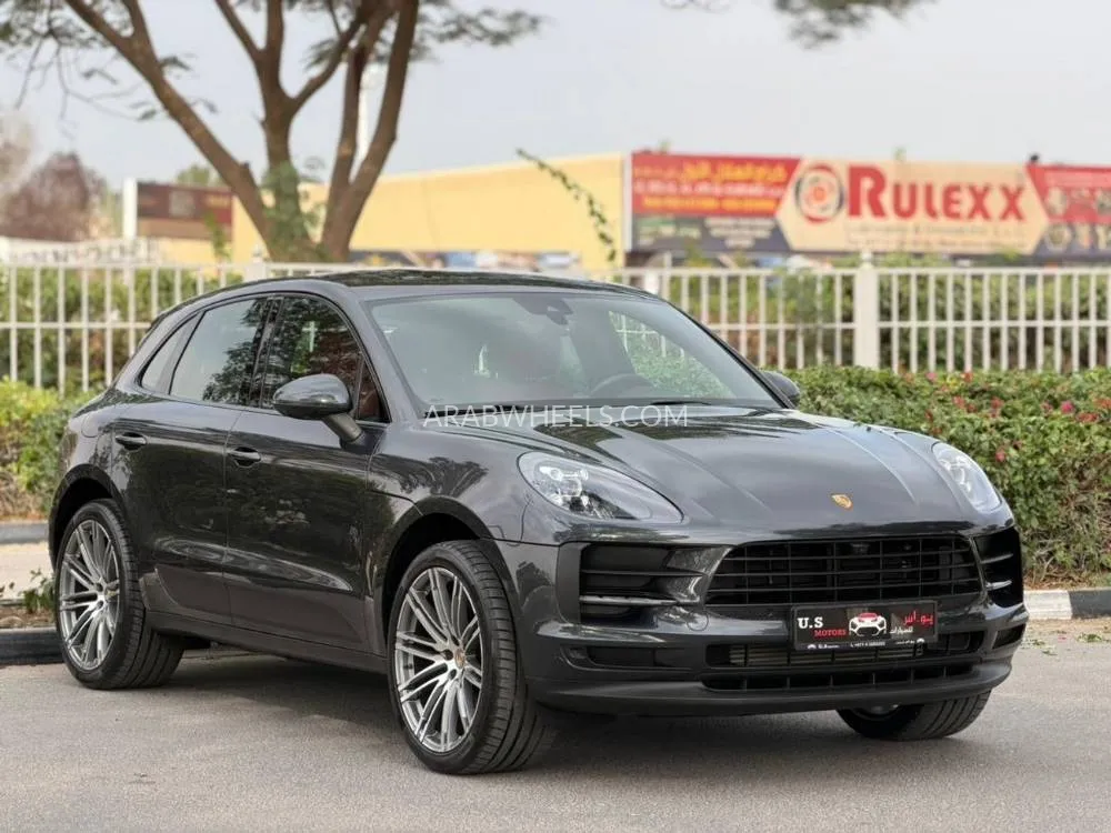 Porsche Macan 2020 for Sale in Dubai Image-2