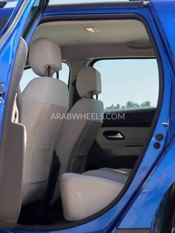 Renault Duster 2020 for Sale in Sharjah Image-10