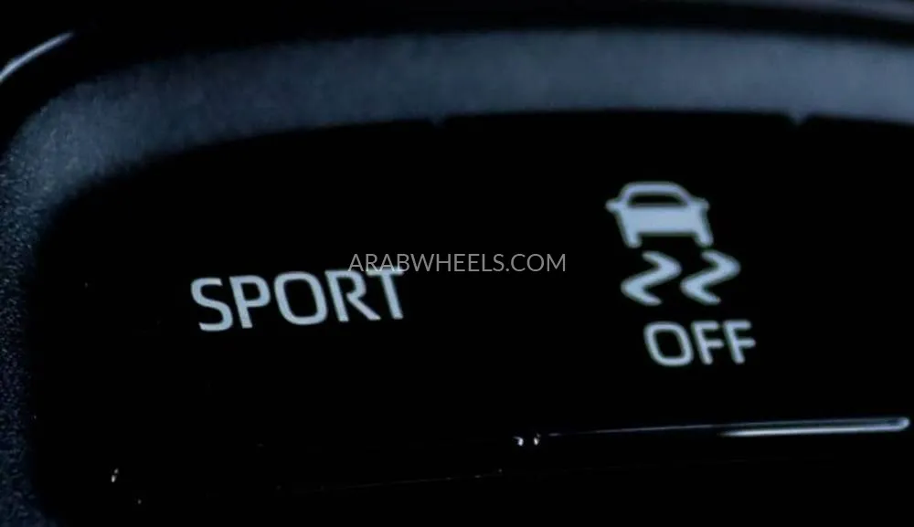 Toyota Corolla 2020 for Sale in Sharjah Image-16