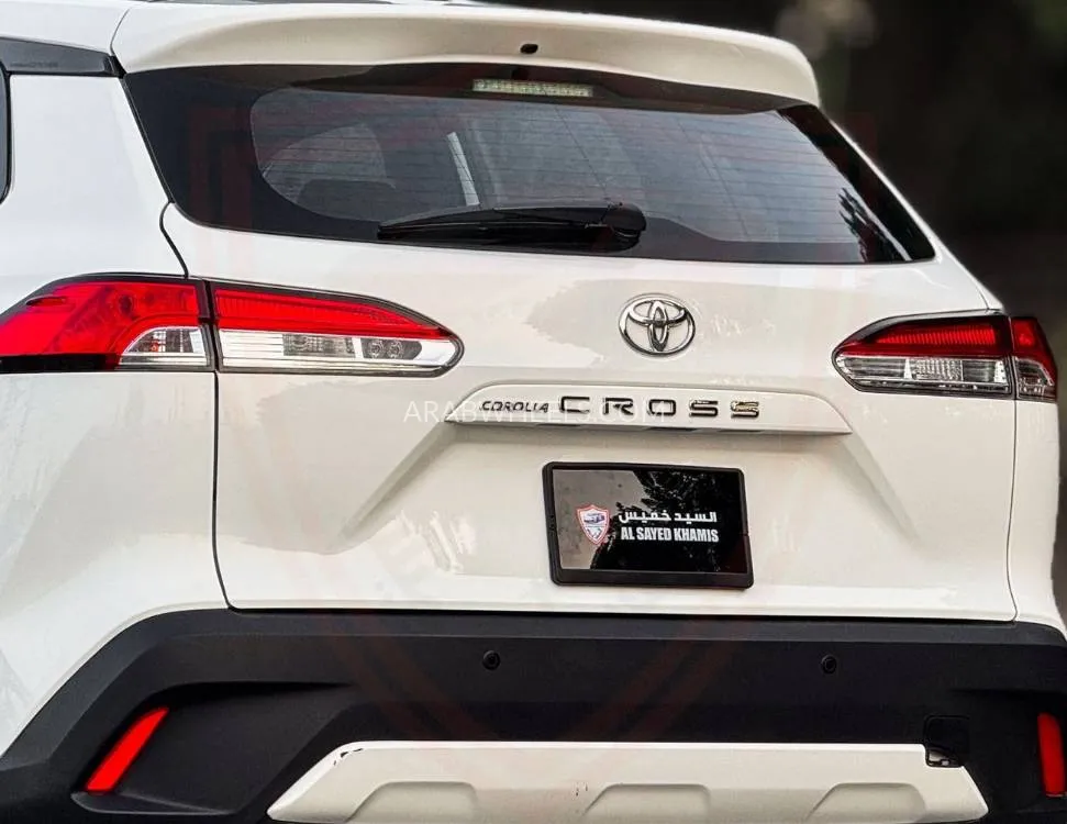 تويوتا كورولا كروس 2024 for Sale in الشارقة Image-7