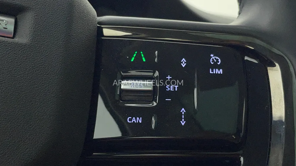 Land Rover Range Rover Evoque 2024 for Sale in Dubai Image-22