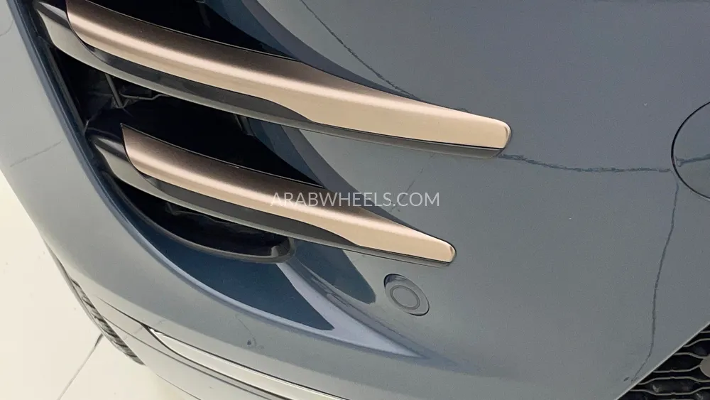 Land Rover Range Rover Evoque 2024 for Sale in Dubai Image-32