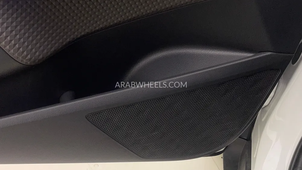 Toyota C-HR 2022 for Sale in Dubai Image-23