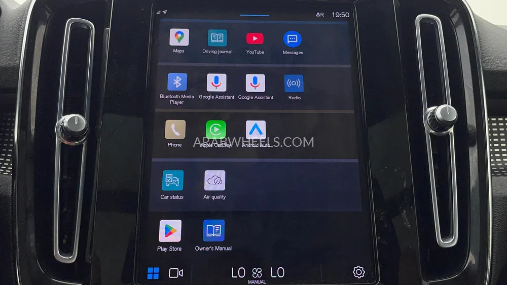 Volvo XC40 2023 for Sale in Dubai Image-37