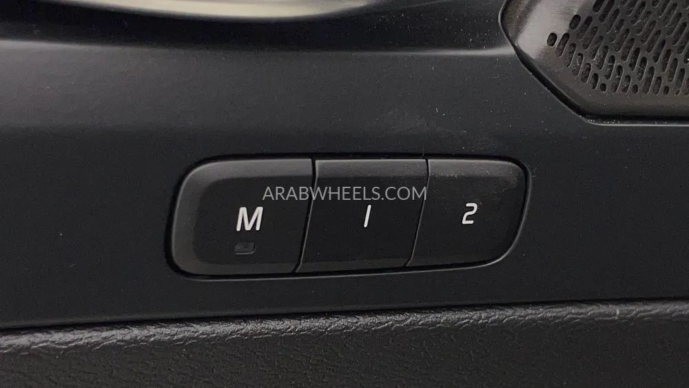 Volvo XC40 2023 for Sale in Dubai Image-47