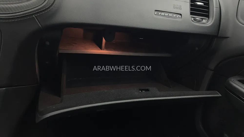 Dodge Charger 2023 for Sale in Dubai Image-32