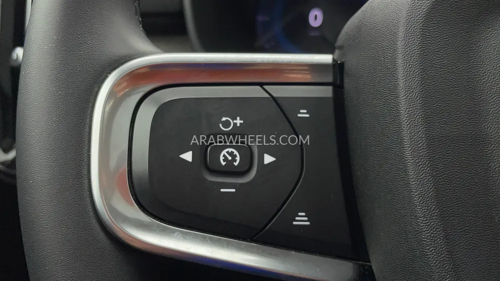 Volvo XC40 2023 for Sale in Dubai Image-22