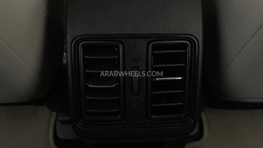 Honda City 2024 for Sale in Dubai Image-24