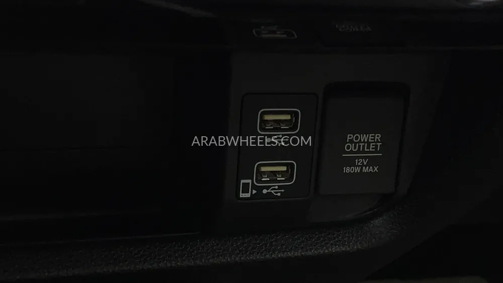 Honda City 2024 for Sale in Dubai Image-44