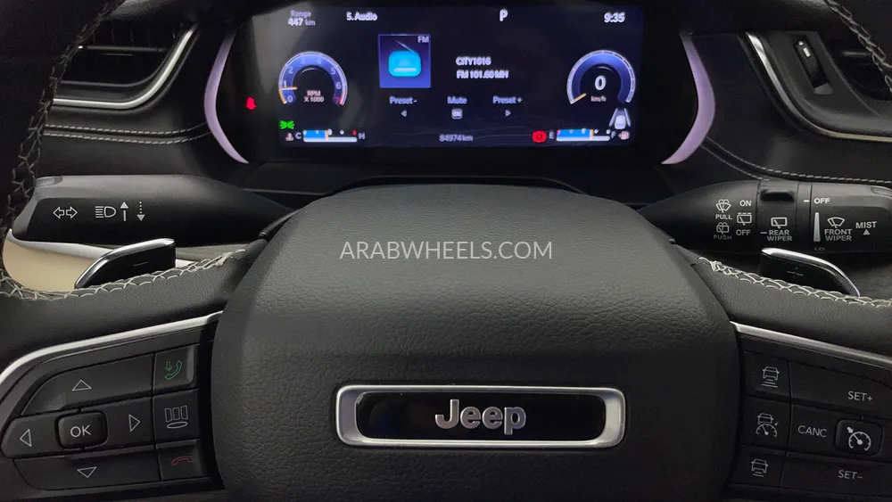 Jeep Grand Cherokee 2023 for Sale in Dubai Image-51