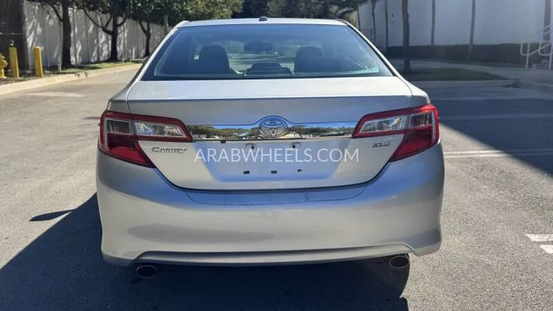 تويوتا كامري 2012 for Sale in أبو ظبي Image-6