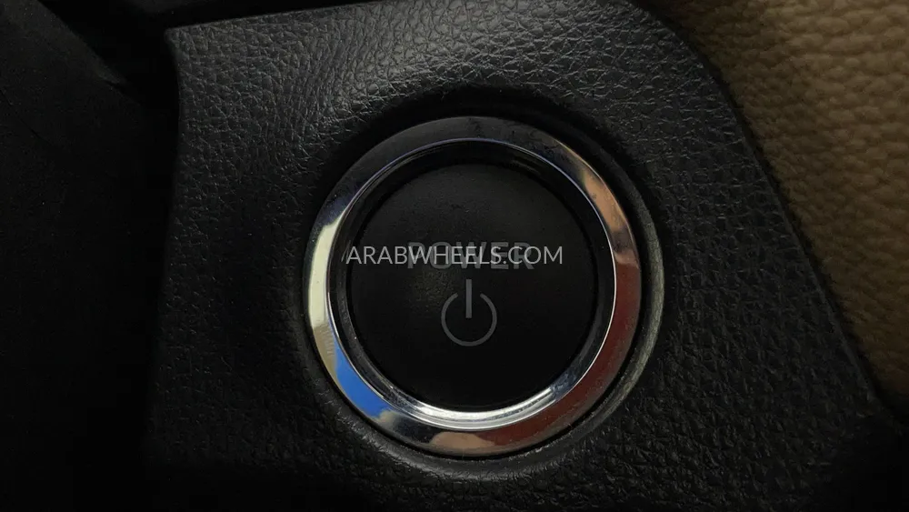 تويوتا راف 4 2023 for Sale in دبي Image-21