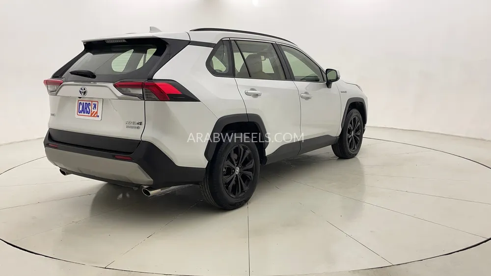 تويوتا راف 4 2023 for Sale in دبي Image-3